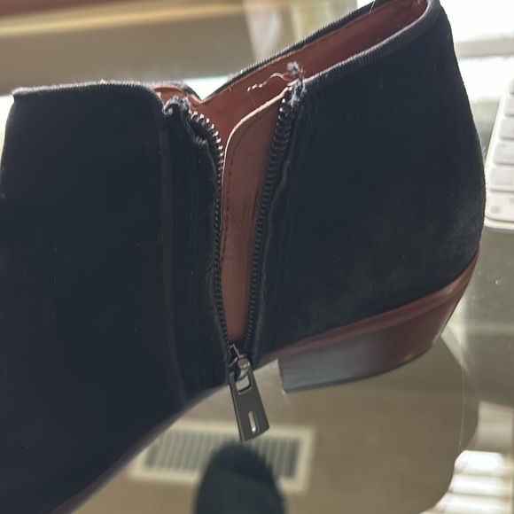 Sam Edelman Suede Petty Booties 8 - Picture 7 of 11